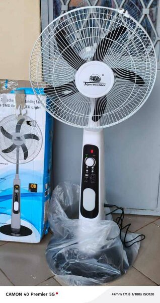 Ventilateur sur pied éco