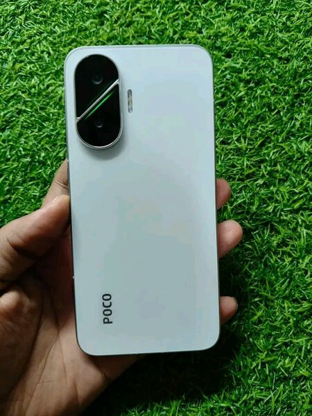 Smartphone Poco élégant