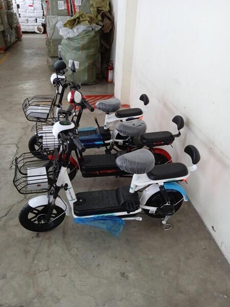 Vélos électriques urbains confortables