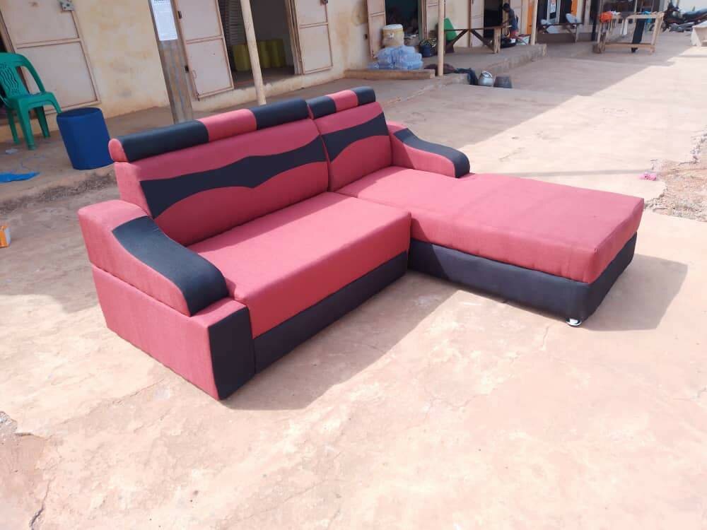 Canapé moderne en cuir