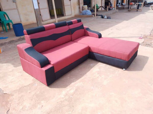 Canapé moderne en cuir