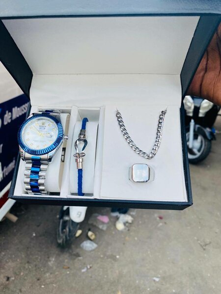 Coffret Cadeau Montre et Bijoux