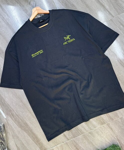 T-shirt noir homme tendance