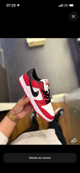 Chaussures Nike Air Force 1 rouge