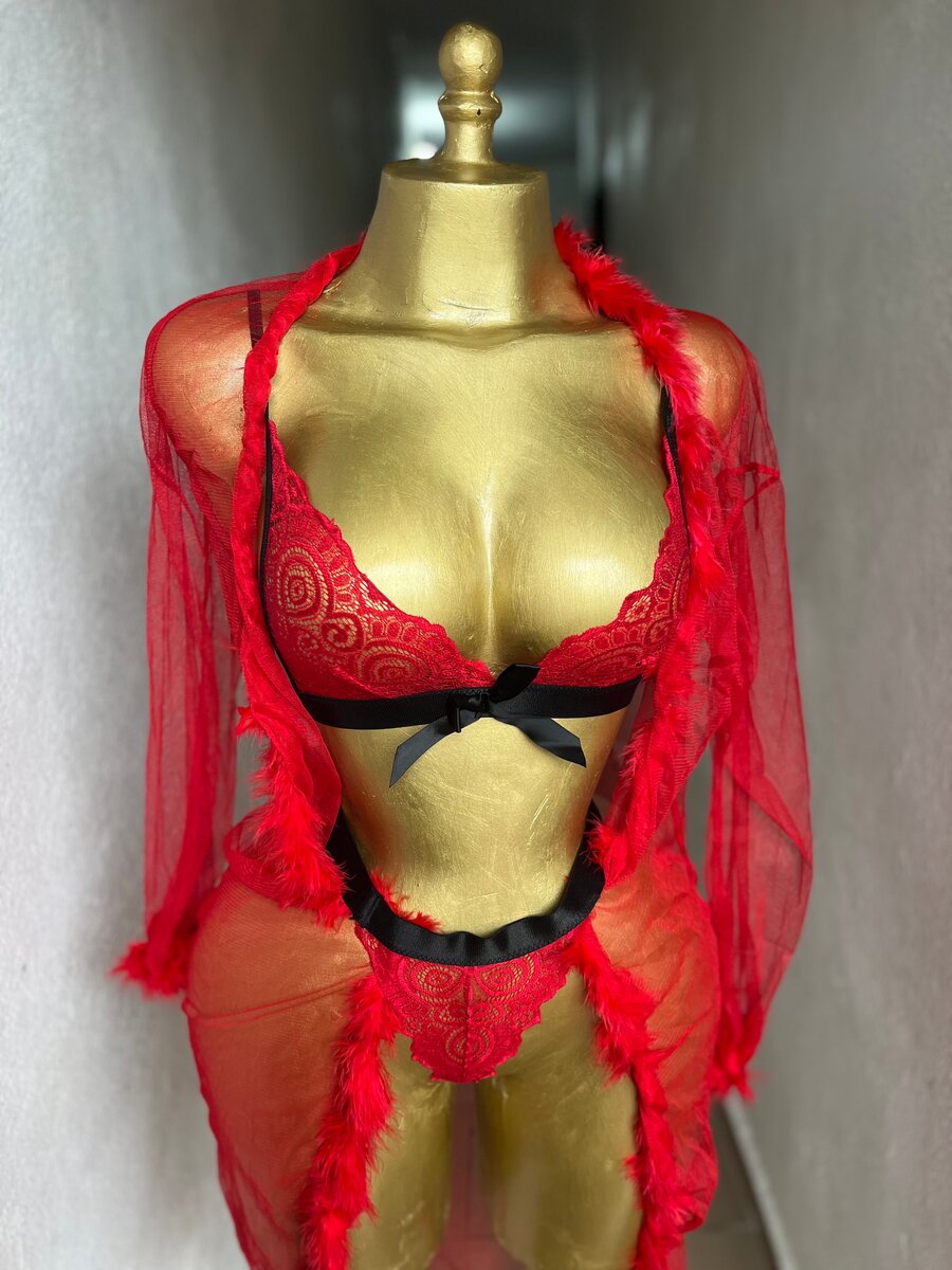 Ensemble lingerie rouge sexy