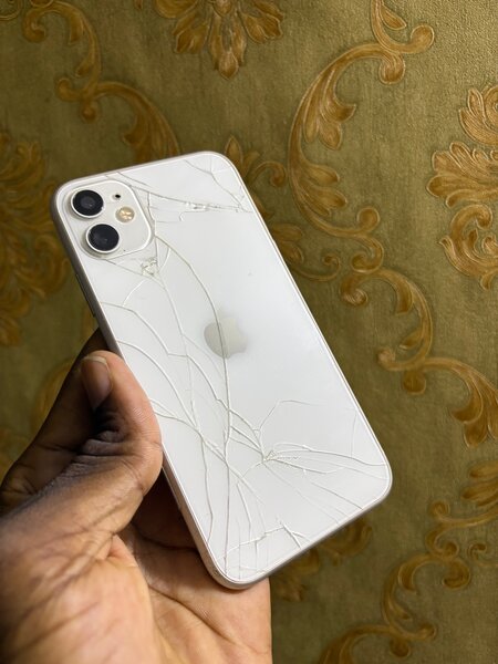 iPhone 11 64Giga sans Face ID