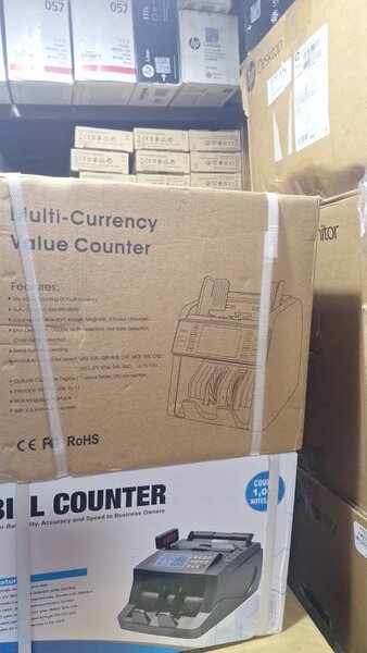 Compteur de billets multi-devises