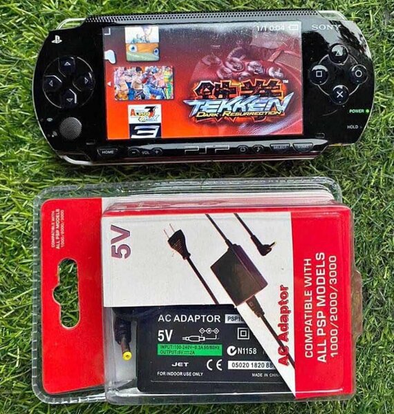 Console PSP avec adaptateur