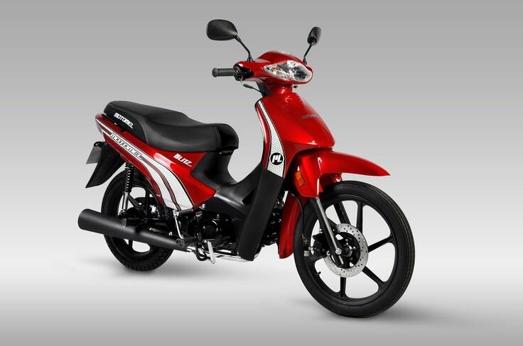 Scooter Yamaha rouge - Noir