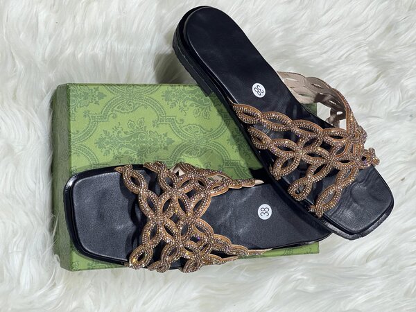 Sandales élégantes femmes