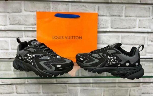 Sneakers Louis Vuitton Noirs