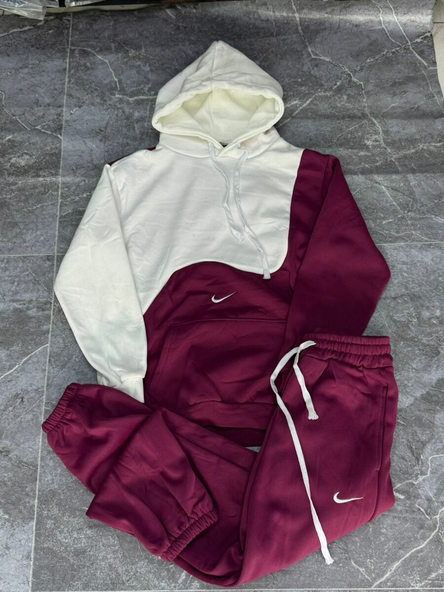 Costume de survêtement Essentials