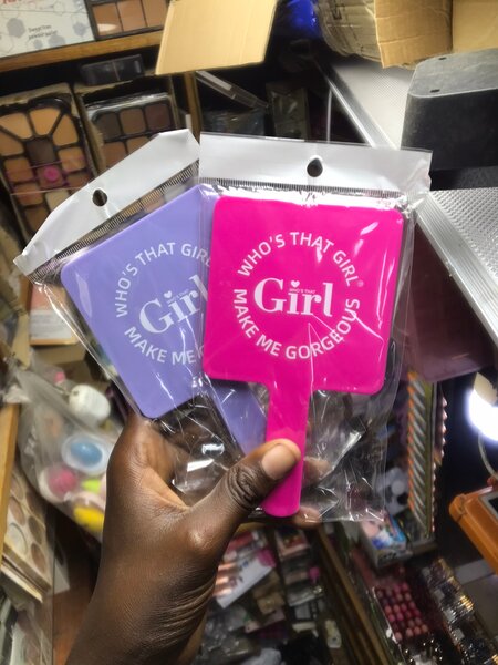 DOUCOUREMAQUILLAGE225