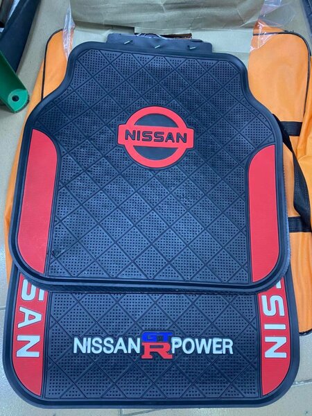 Tapis de Voiture Nissan