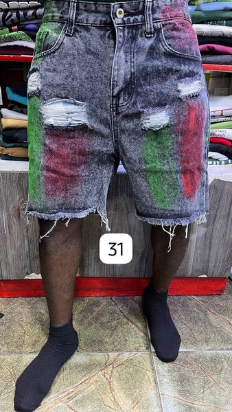 Jean déchiré homme