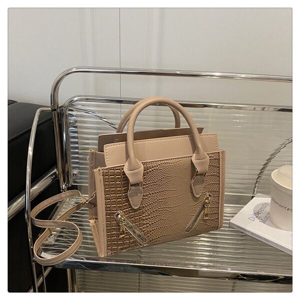 Sac à main femme en cuir beige