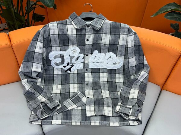 Chemise à carreaux tendance