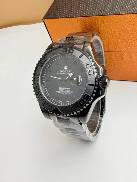 Montre de luxe étanche