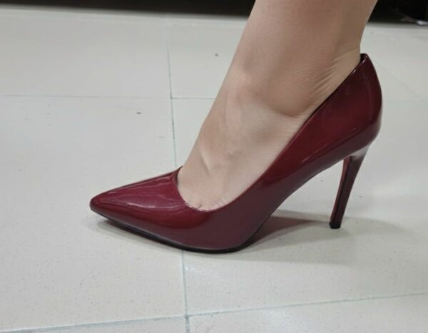 Escarpin bordeaux élégant