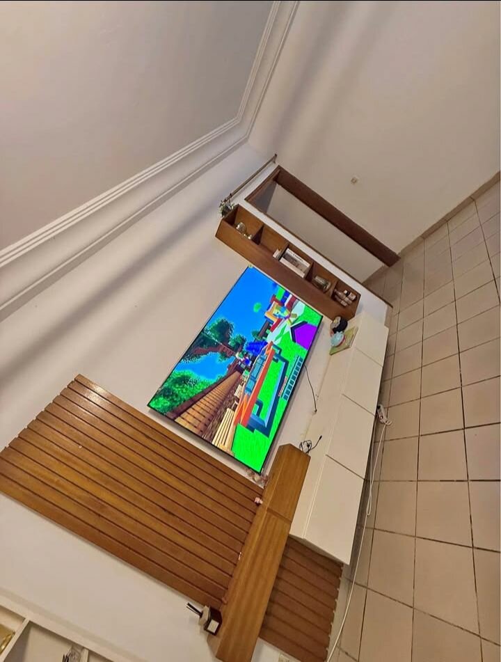 Meuble mural TV moderne en bois