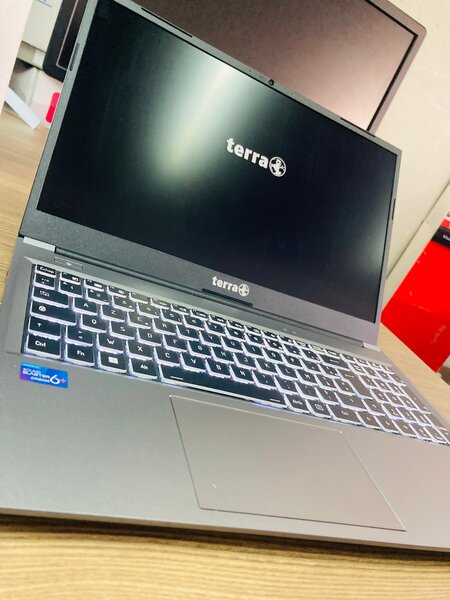 Ordinateur Terra 12th 8gb/500