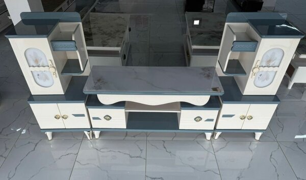 Meuble TV avec rangements élégants