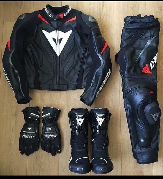 Combinaison moto Dainese noire