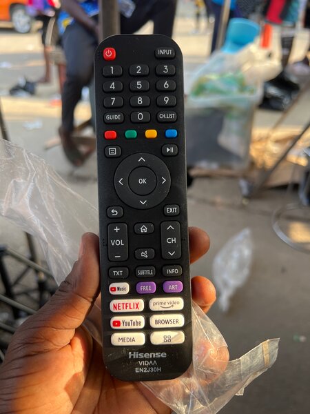 Télécommande Smart TV Hisense