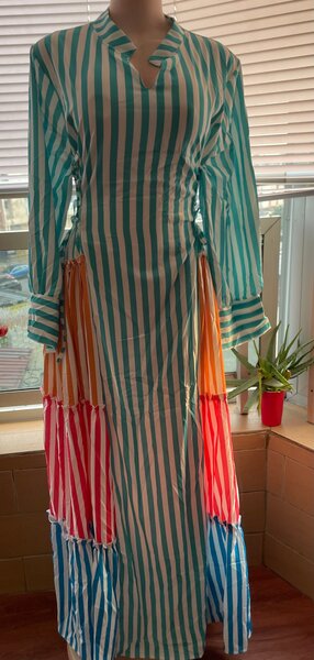 Robe longue verte et orange