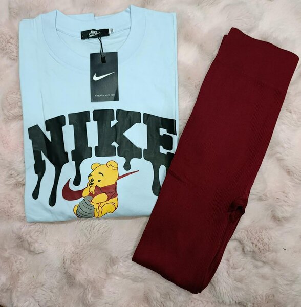 Ensemble T-shirt et Leggings