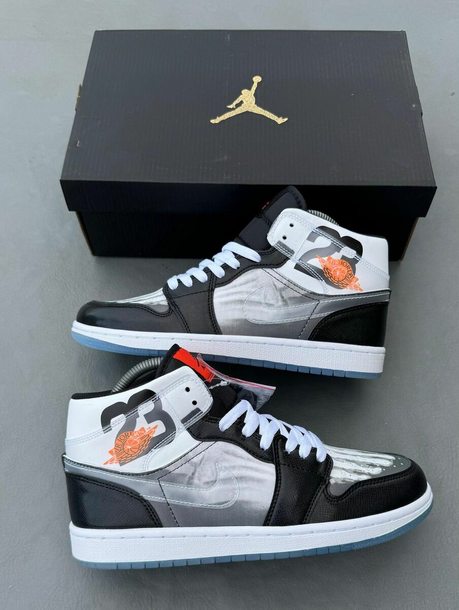 Baskets Jordans édition spéciale