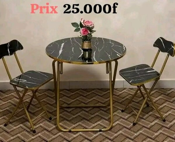 Ensemble Table et Chaises Pliante
