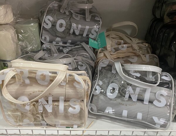 Trousse de Toilette Transparente