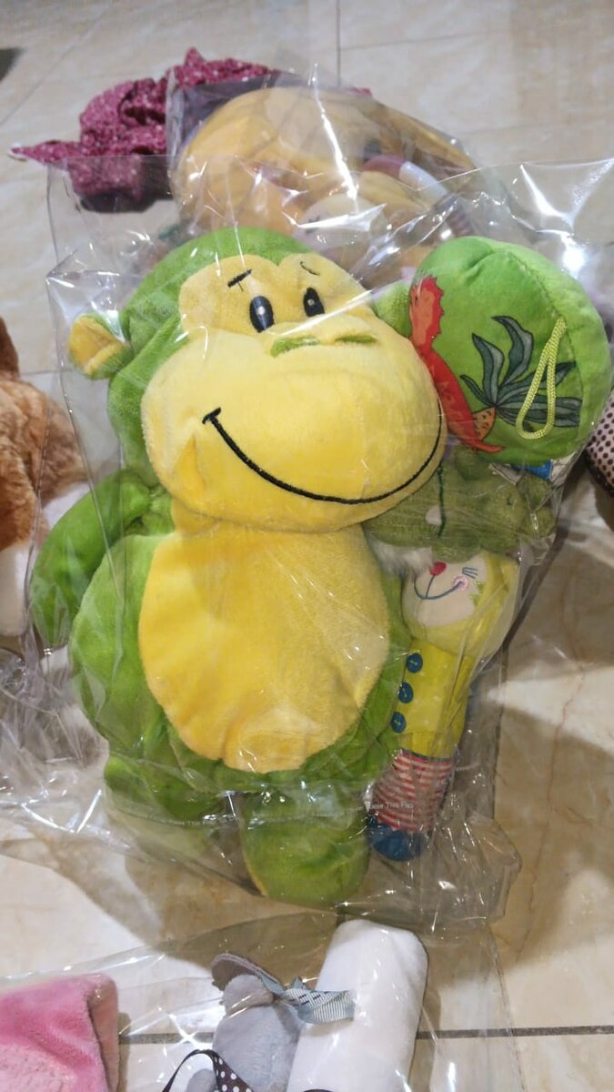 Peluches de personnages de dessin animé