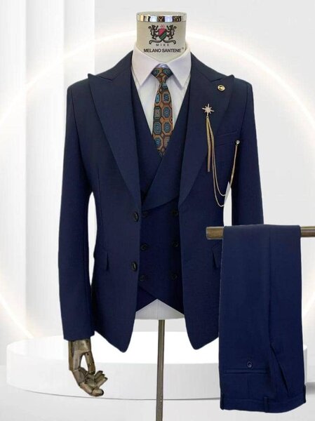 Costume élégant trois pièces