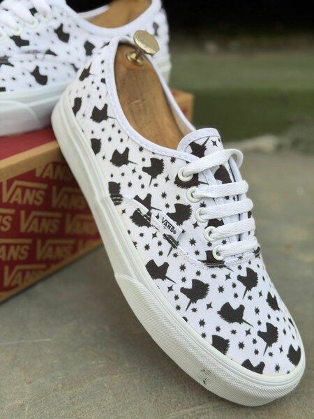 Vans Stylish Printed Sneakers