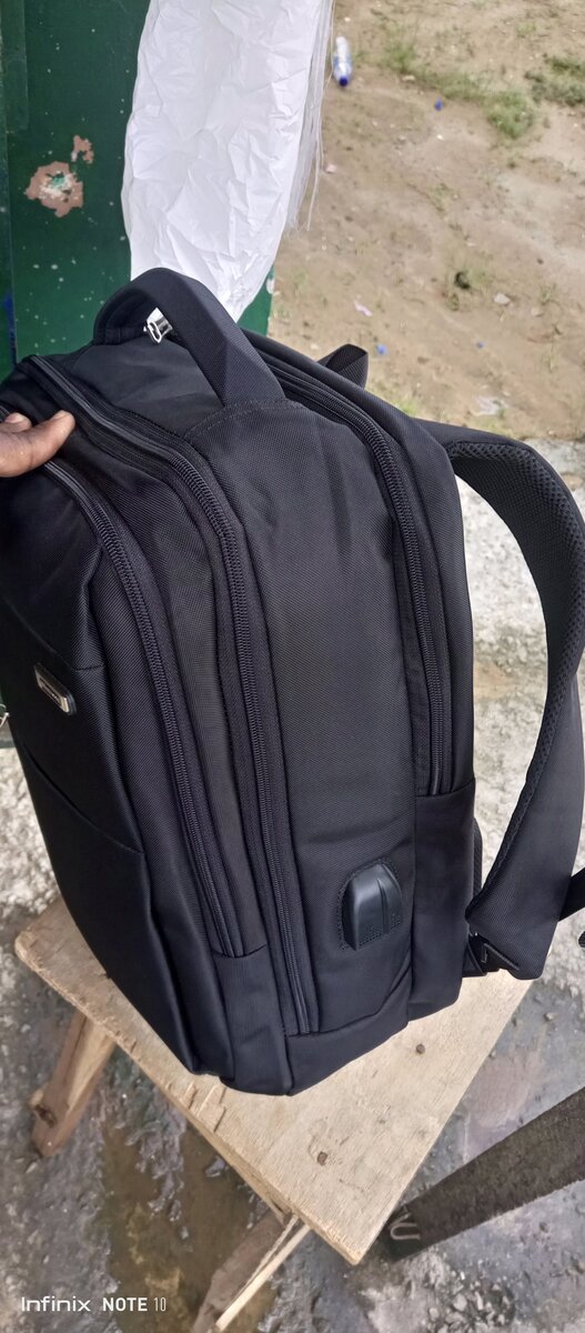 Sac à dos business noir élégant