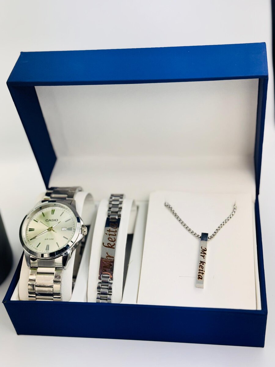 Montre avec bracelet et collier Mr & Mme