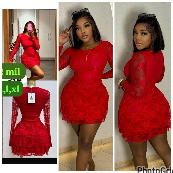 Robe en dentelle rouge élégante