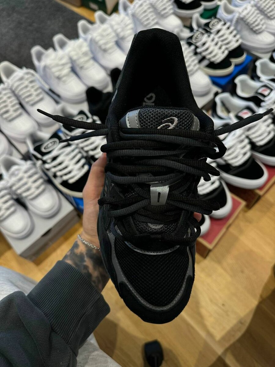 Chaussures Noires Asics Homme