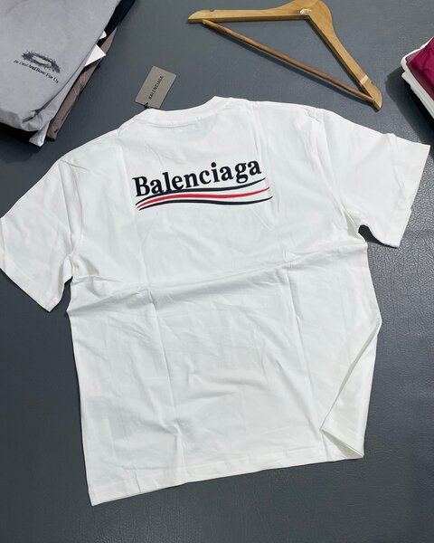 T-shirt blanc Balenciaga