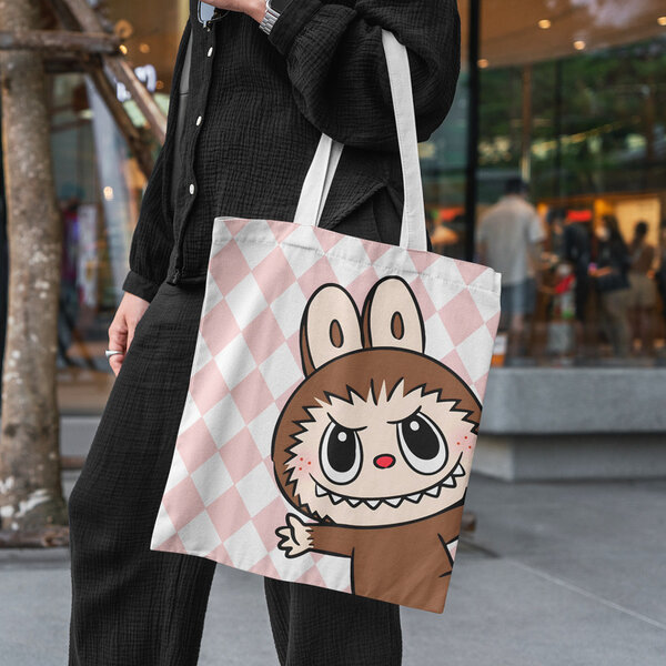Tote bag