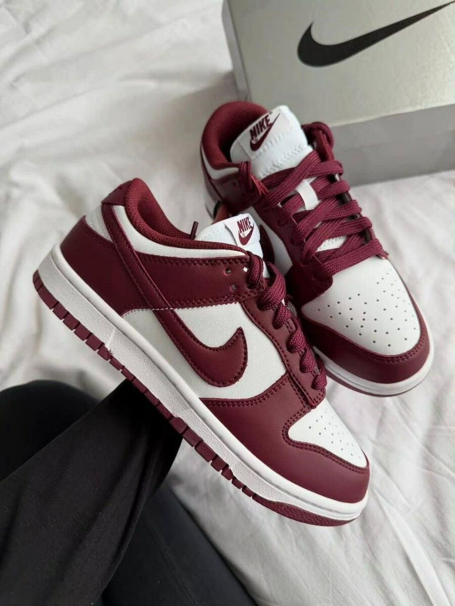 Sneakers Nike Dunk Low Bordeaux