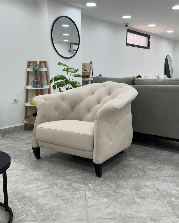 Canapé élégant en velours crème