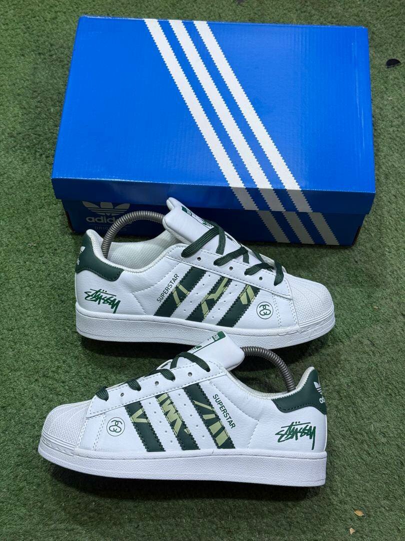 Sneakers Adidas Stussy Vertes