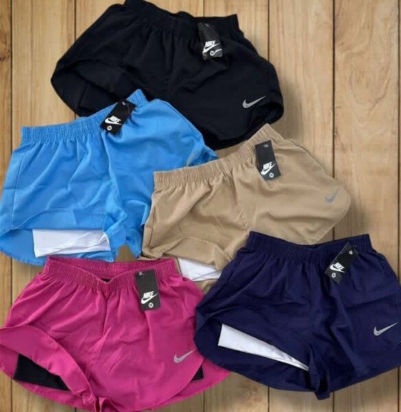 Shorts Nike pour femme