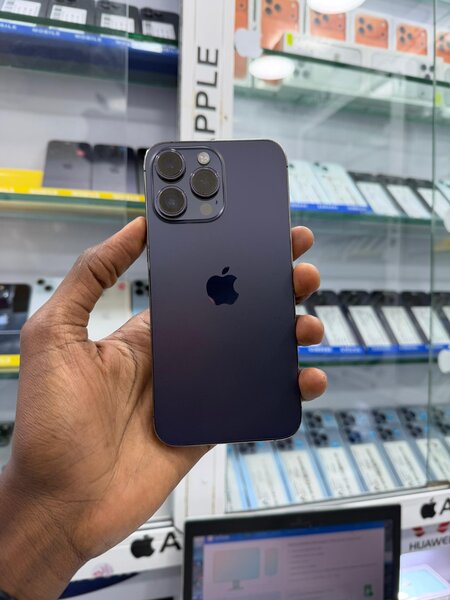 14 Pro max 128go Casi retour