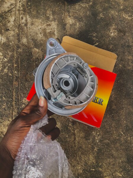 Tambour de frein pour moto