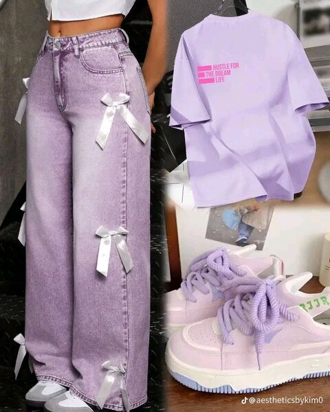Jeans violets avec nœuds