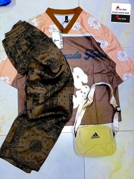 Ensemble T-shirt Adidas et sac banane